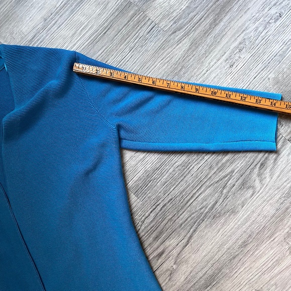 J. Mclaughlin Cropped Open Front Ribbed Cardigan - Blue size small - Picture 6 of 8